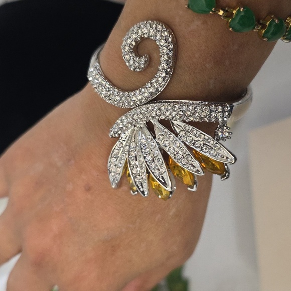 Bling! Vintage Silver CZ Statement Clamper Hinge Bracelet - Picture 7 of 8